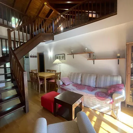 S04 - Alojamiento Mulleres - Villmor Apartment