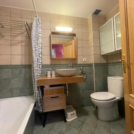 S04 - Alojamiento Mulleres - Villmor Apartment *