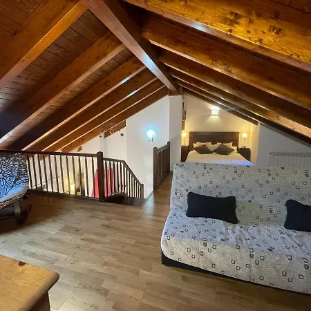 S04 - Alojamiento Mulleres - Villmor Apartment Sesué
