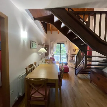 Apartment S04 - Alojamiento Mulleres - Villmor *